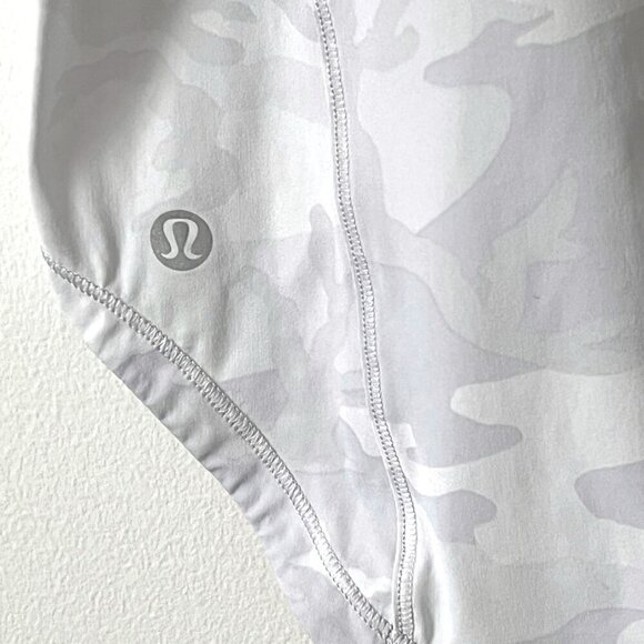 Lululemon High Neck Camo Mesh Tank Gray 6 NWOT - Picture 7 of 8